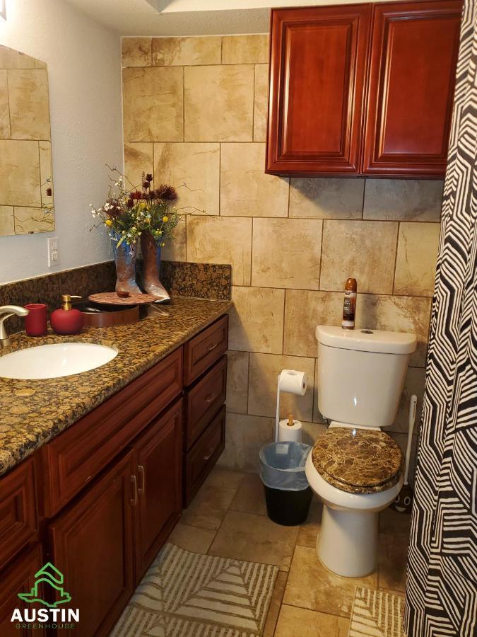 Austin Uncommon Room Rentals Esterno foto